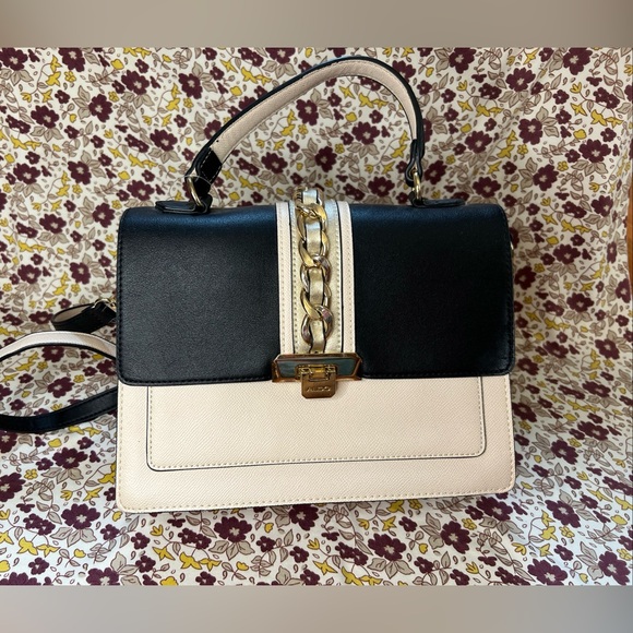 ALDO AnnieBrook Flap Satchel Cross Body Purse with Gold Chain Trim - Picture 2 of 13